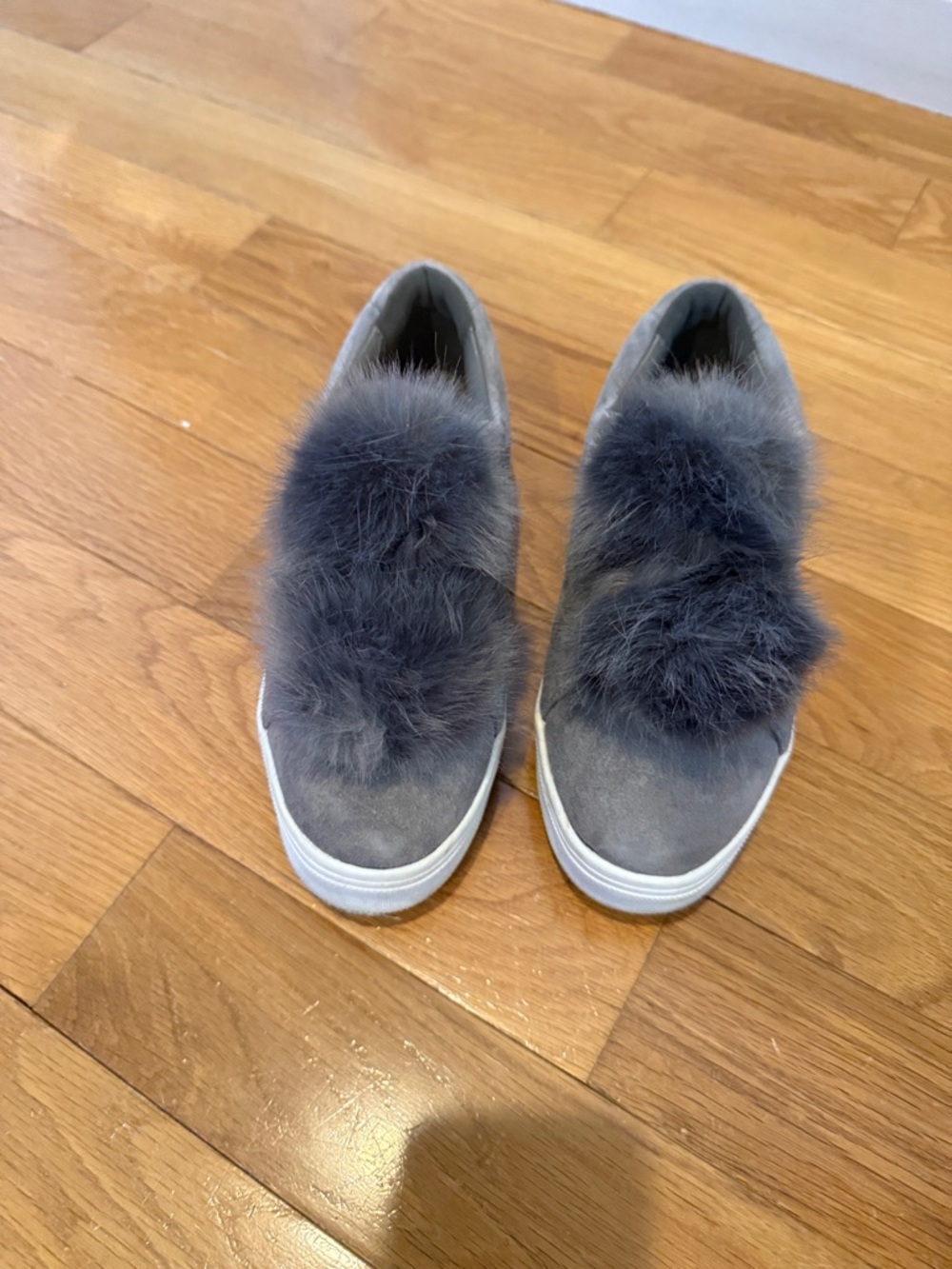 Sam Edelman Gray Faux-Fur Pom Slip-On Sneakers